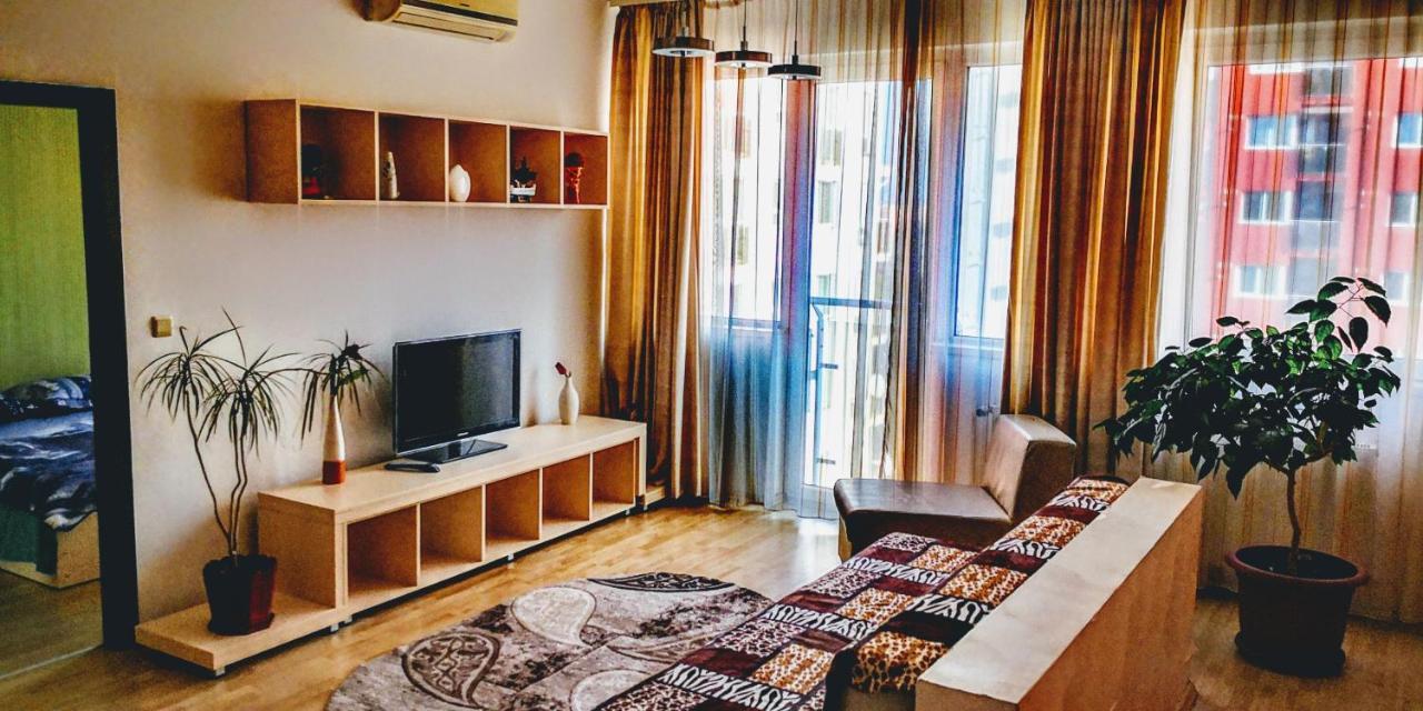 Relaxing & Welcome Apartment, Ared, Uta Arad Zewnętrze zdjęcie
