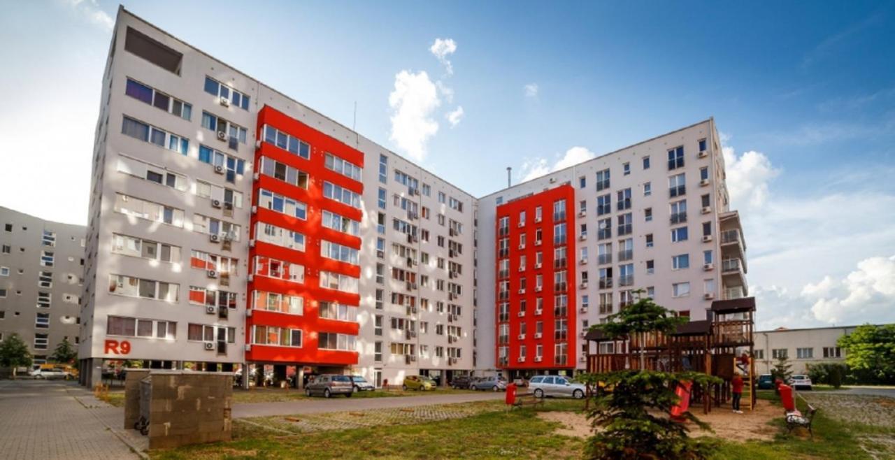 Relaxing & Welcome Apartment, Ared, Uta Arad Zewnętrze zdjęcie